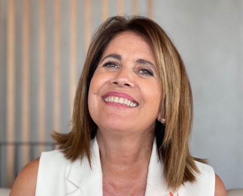 Gloria Oliva